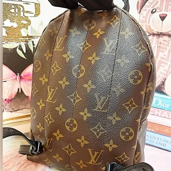 Louis Vuitton RETAIL $1,850 Brown Tan Monogram Backpack-Include the LV Box-dusty - Picture 4 of 15
